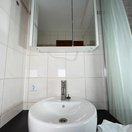 Appartement Na-Harz Ferienwohnung Fuer 3 Pers - Free Wifi & Parking